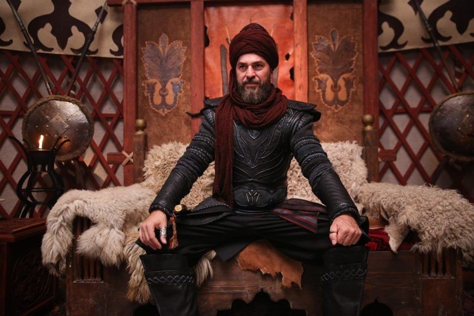 A still shot of Engin Altan Düzyatan as Ertuğrul in "Resurrection: Ertuğrul." 