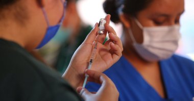 Health care workers prepare Johnson & Johnson vaccines against COVID-19, as part of a government plan to inoculate Mexican border residents on its shared frontier with the United States, in Tijuana, Mexico, June 17, 2021. (Reuters Photo)