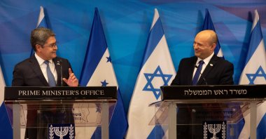 Israeli Prime Minister Naftali Bennett and Honduran President Juan Orlando Hernandez attend a joint statement at the Prime Minister's Office in West Jerusalem, Israel, June 24, 2021. (Reuters Photo)
