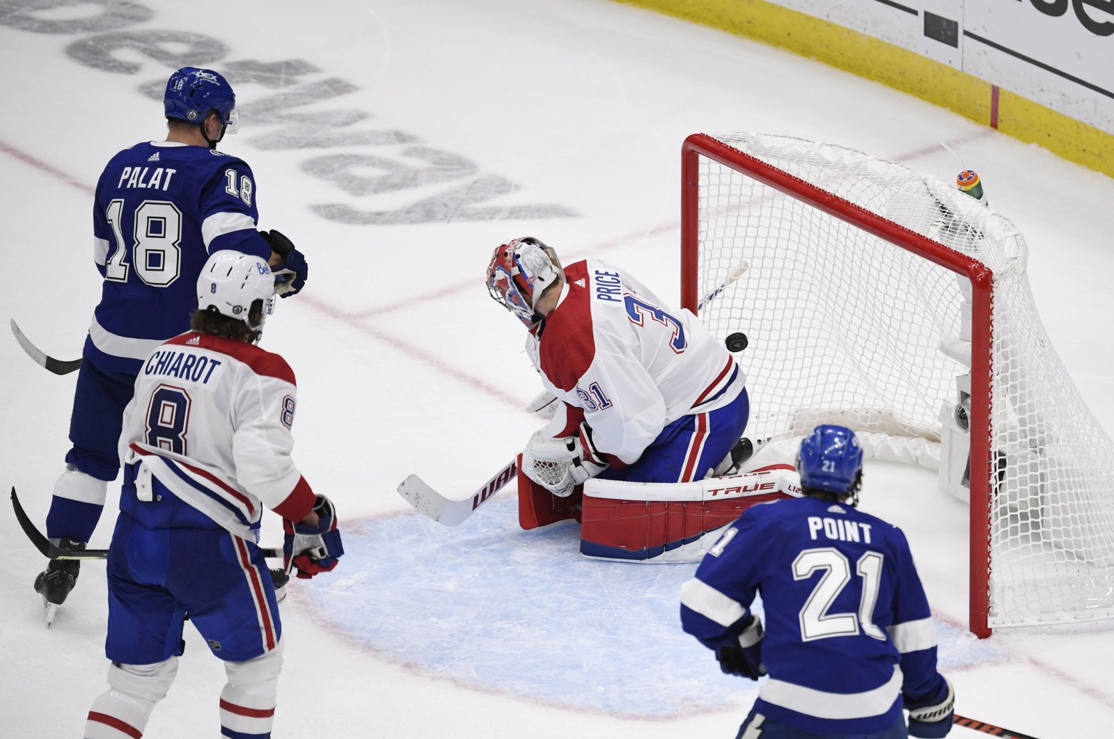 Montreal Canadiens goaltender Carey Price gives up a goal in the third period of Game 1 of the 2021 Stanley Cup Final at Amalie Arena, Tampa, Florida, U.S., June 28, 2021. (Reuters Photo)