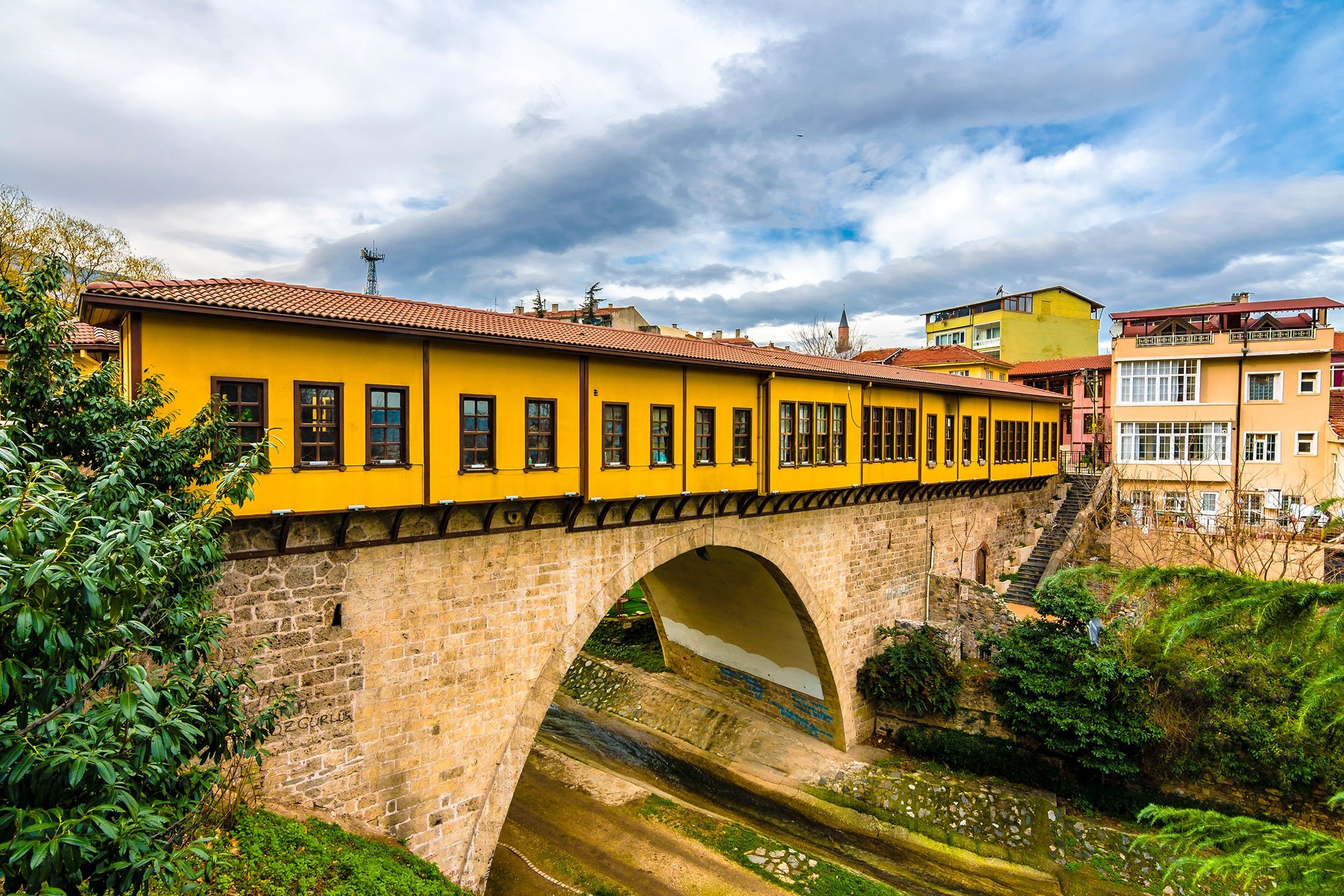 Historical Irgandı Bridge. (Shutterstock Photo)