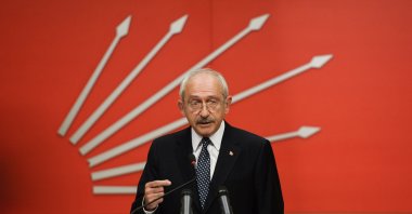 Turkey's main opposition Republican People's Party (CHP) chairperson Kemal Kılıçdaroğlu speaks during a news conference in Ankara, Turkey, on April 16, 2017. (Getty Images Photo)