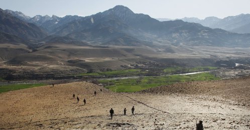 U.S. soldiers patrol areas near the village of Baba Kala, Nuristan province, eastern Afghanistan, Feb. 17, 2009. (Getty Images)