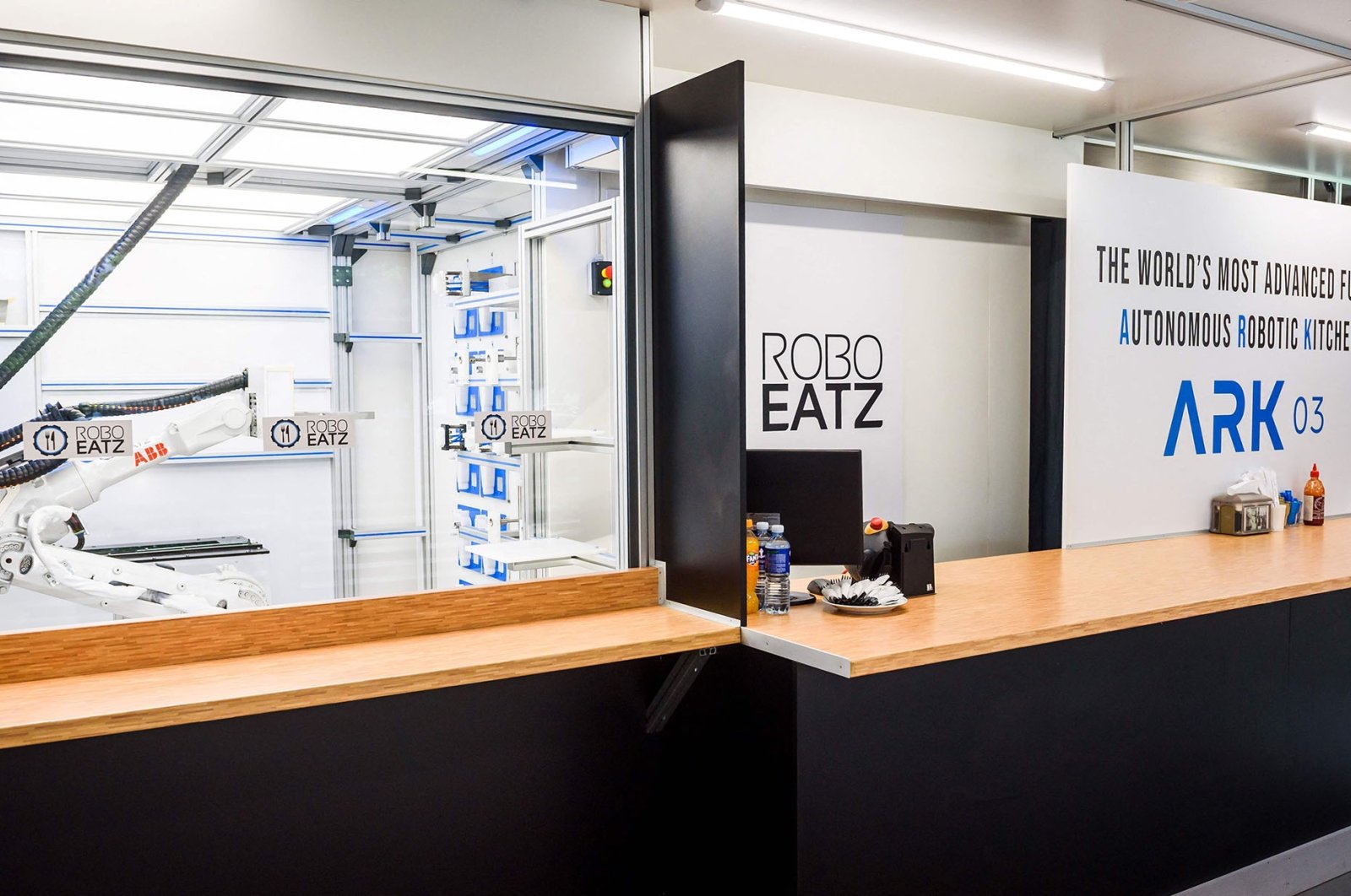 Kitchen Robot In Riga Cooks Food In Futuristic Fashion Daily Sabah   132487 