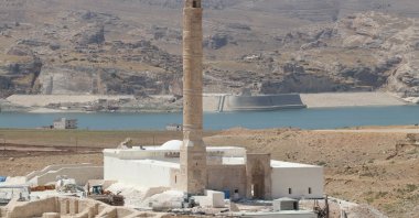  Er Rızk Mosque is among the historical artifacts being relocated from the Hasankeyf district of southeastern Turkey’s Batman. (AA Photo) 