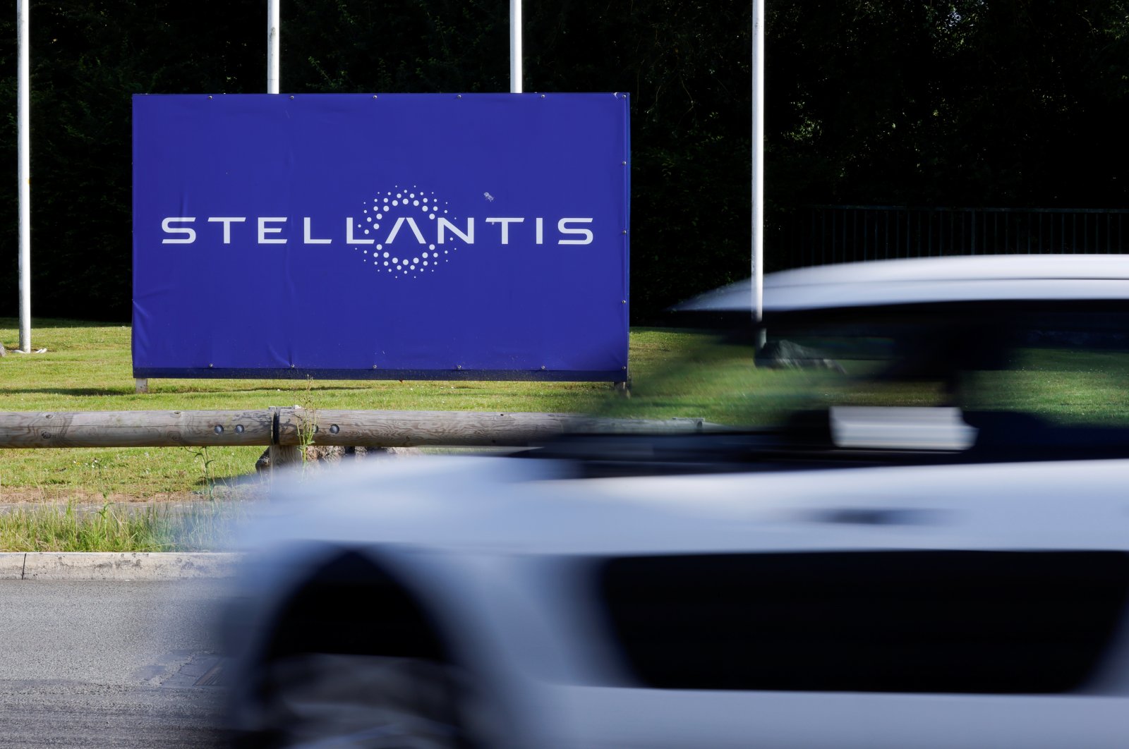 A view shows the logo of Stellantis at the entrance of the company's factory in Hordain, France, July 7, 2021. (Reuters Photo)