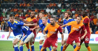 Galatasaray and St. Johnstone players are seen in action at Istanbul's Fatih Terim Stadium on Aug. 5, 2021 (IHA Photo)