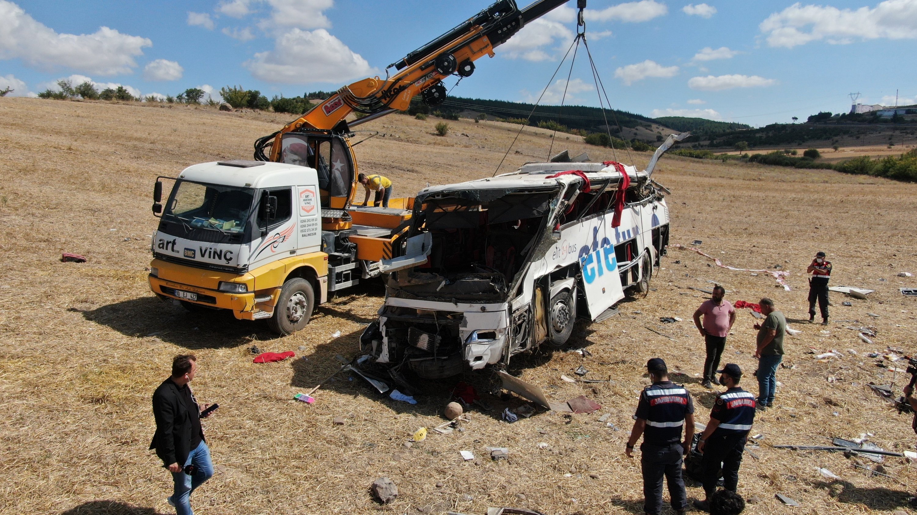 expert calls for measures after fatal bus crashes in turkey daily sabah