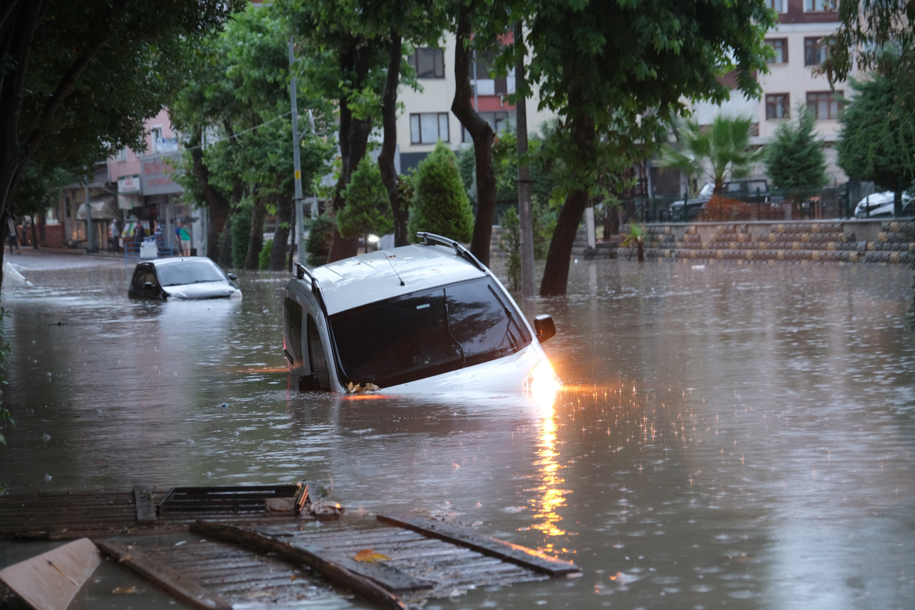Cars trapped amid floodwaters in Bozkurt district, Kastamonu, northern Turkey, Aug. 10, 2021. (AA Photo)