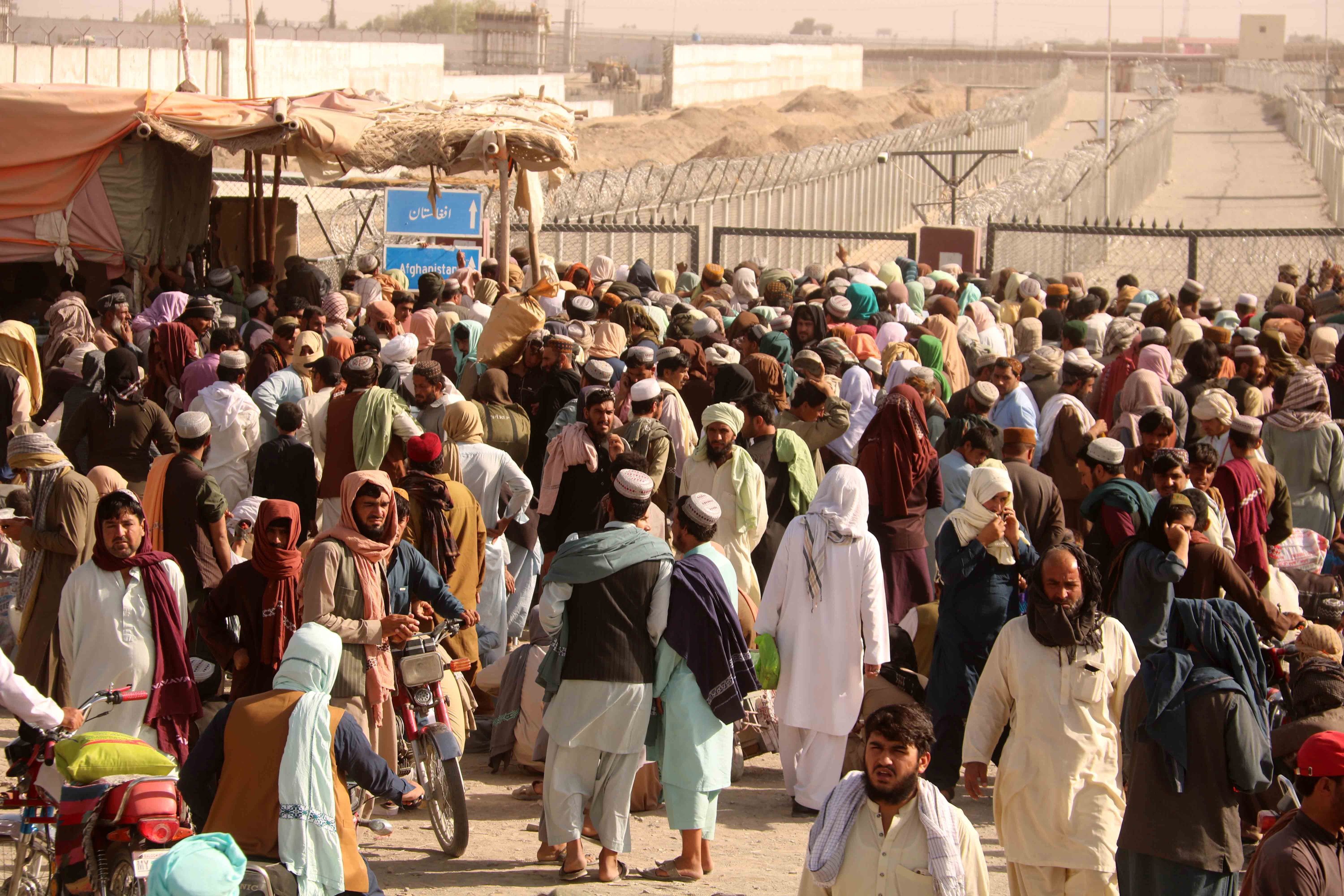 Afghan migrant crisis requires regional solutions: Ankara | Daily Sabah