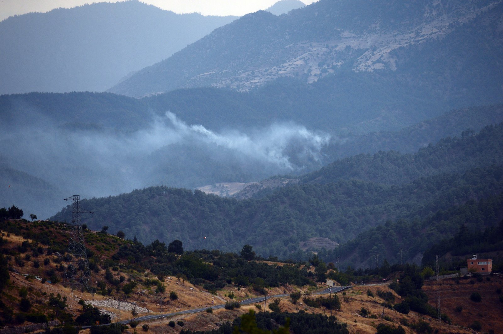 Smoke rises during a forest fire in Onikuşubat district, Kahramanmaraş province, Turkey, Aug. 13, 2021. (AA Photo)