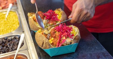 The Turkish street food kumpir. (Shutterstock Photo)