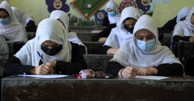 Schoolgirls attend class in Herat, Afghanistan, Aug. 17, 2021, following the Taliban's stunning takeover of the country. (AFP Photo)