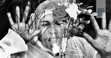 "Mom Love" by Bangladeshi photojournalist Mohammed Shajahan won the Photo of the Year Award. (AA Photo)