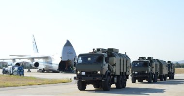 A Russian military cargo plane carrying the S-400 missile defense system from Russia to the Mürted military air base, in Ankara, Turkey, July 12, 2019. (Photo by Turkish Defense Ministry via AFP)