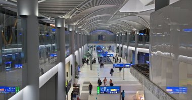 Passengers walk in the Istanbul Airport, Istanbul, Turkey, Dec. 12, 2019. (Shutterstock Photo)