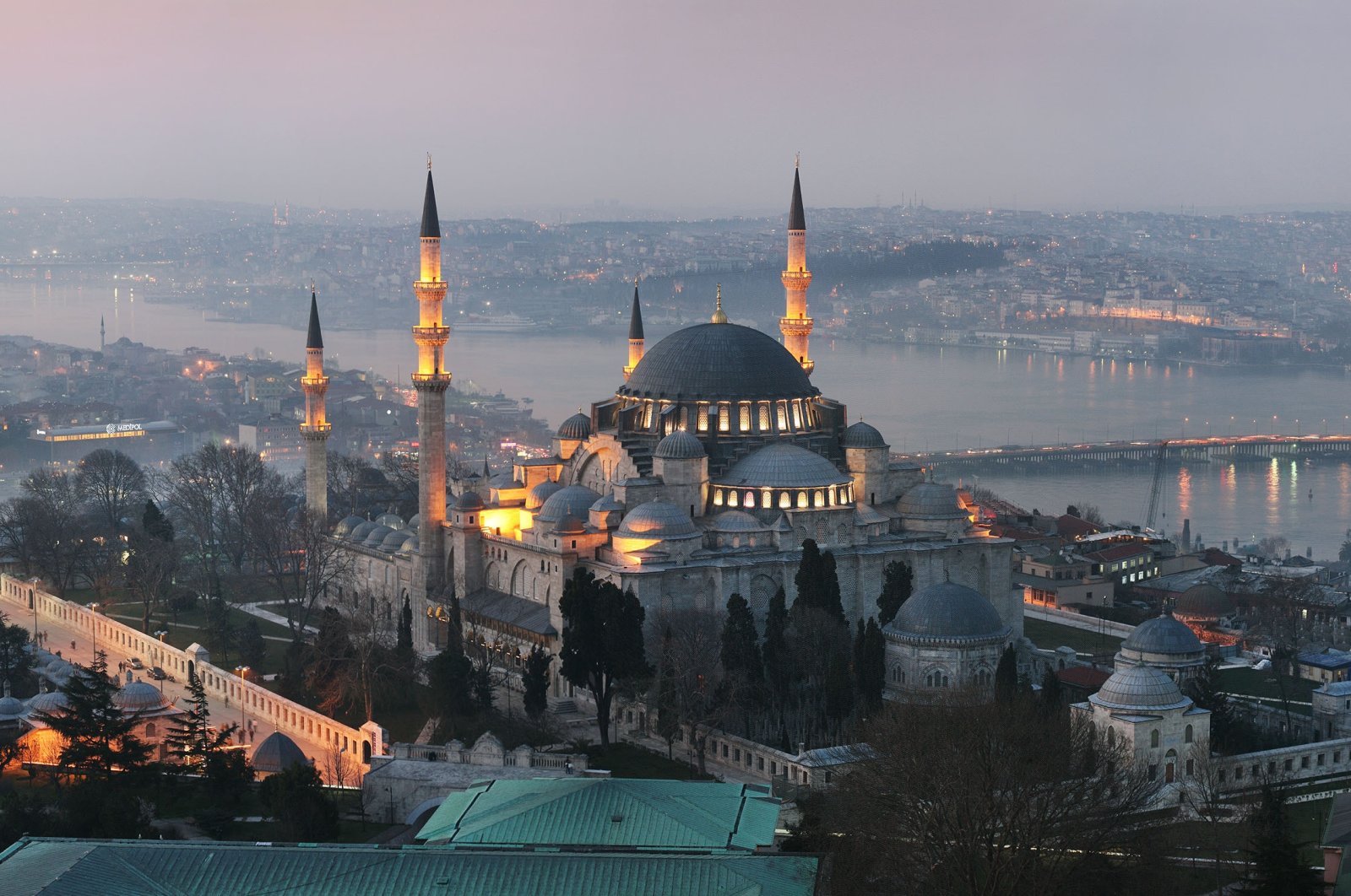 Süleymaniye Mosque, Istanbul, Turkey. (Shutterstock Photo)