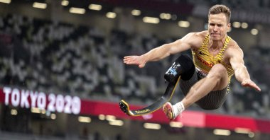Germany's Markus Rehm competes in the Tokyo 2020 Paralympic men's long jump T64 final at the Olympic Stadium, Tokyo, Japan, Sept. 1, 2021. (AFP Photo)