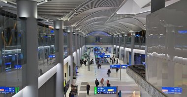 Passengers walk in the Istanbul Airport, Istanbul, Turkey, Dec. 12, 2019. (Shutterstock Photo)