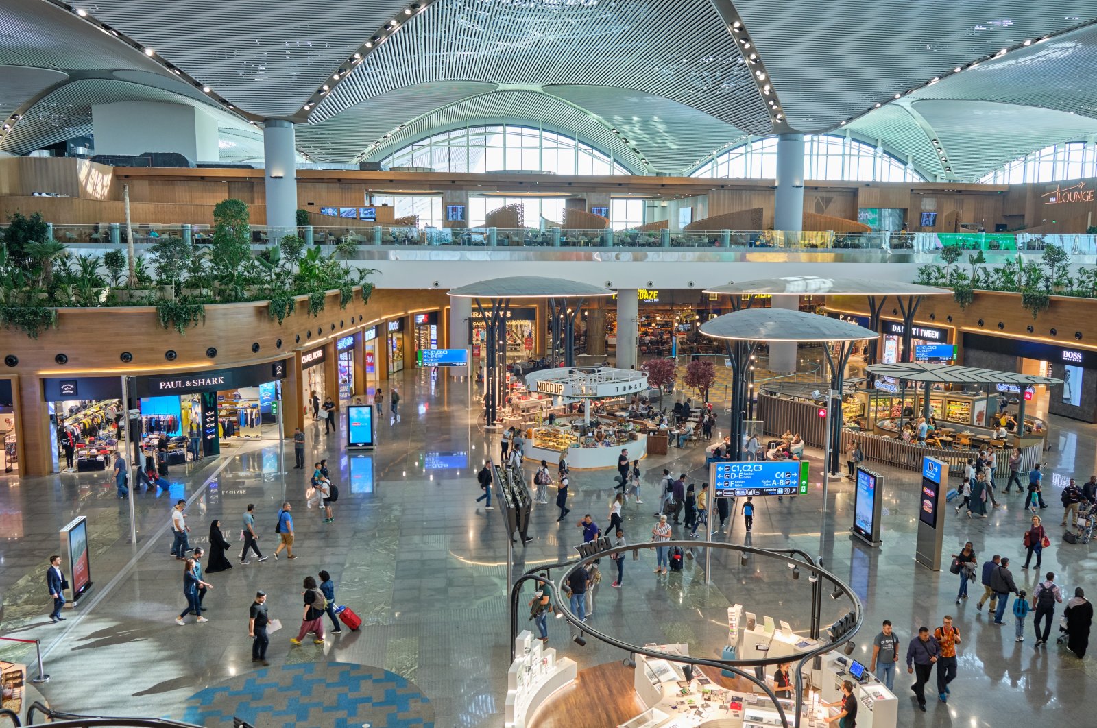 Istanbul Airport’s international departures terminal. (Shutterstock Photo)