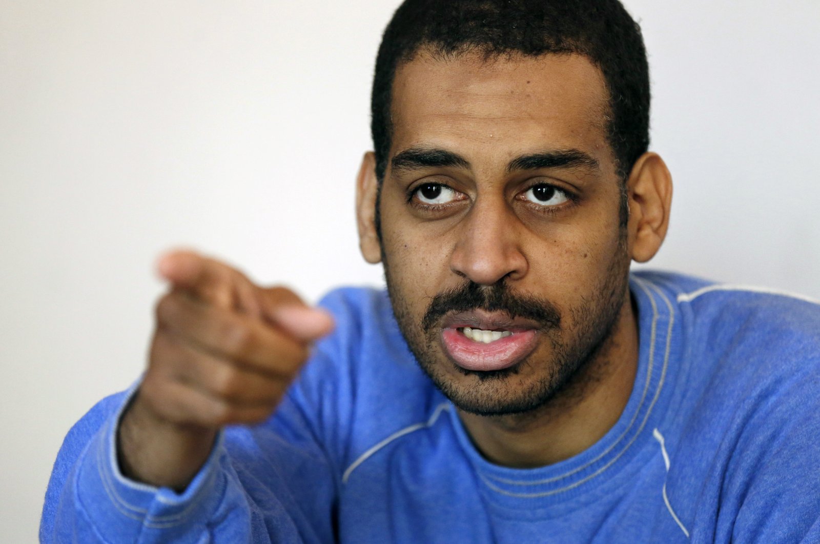 Alexanda Amon Kotey, allegedly among four British extremists who made up a brutal Daesh cell dubbed "The Beatles," speaks during an interview with The Associated Press at a security center in Kobani, Syria, March 30, 2018. (AP Photo)