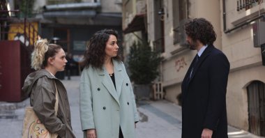 A screengrab from the Turkish TV series, "Masumlar Apartmanı."