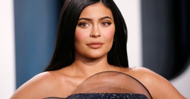  Kylie Jenner attends the Vanity Fair Oscar party in Beverly Hills during the 92nd Academy Awards, in Los Angeles, California, U.S., Feb. 9, 2020. (Reuters Photo) 