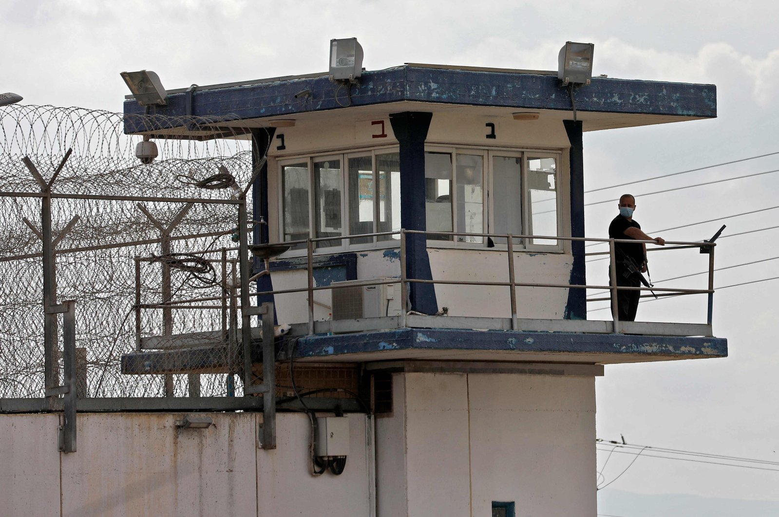 A police officer keeps watch from an observation tower at the Gilboa prison, northern Israel, Sept. 6, 2021. (AFP Photo)