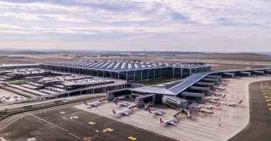 Planes on stand-by in a terminal at Istanbul Airport, Istanbul, Turkey, Nov. 18, 2020. (IGA)