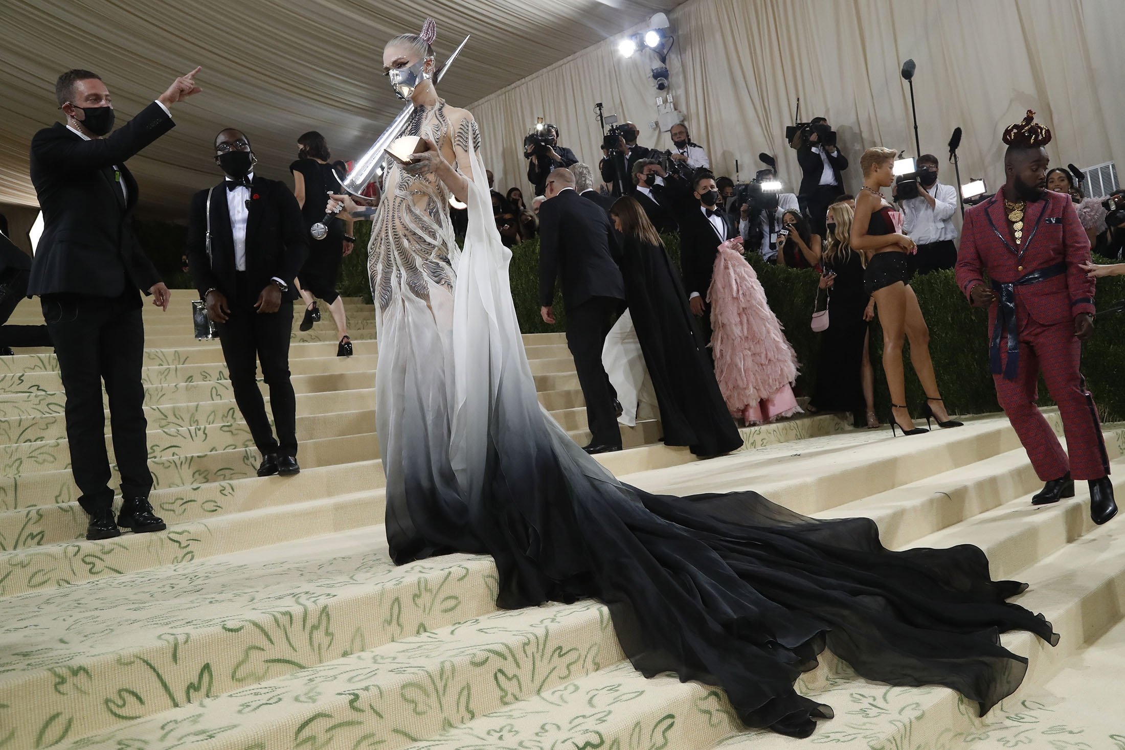 Grimes arrives for the 2021 Met Gala at the Metropolitan Museum of Art, in New York, U.S., Sept. 13, 2021. (Reuters Photo)