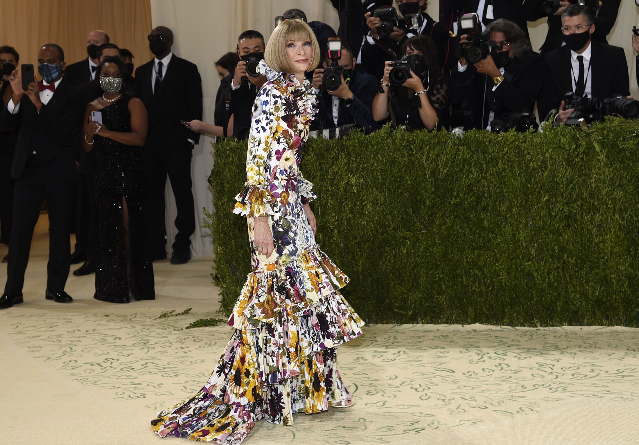 Anna Wintour arrives for the 2021 Met Gala at the Metropolitan Museum of Art, in New York, U.S., Sept. 13, 2021. (AP Photo)