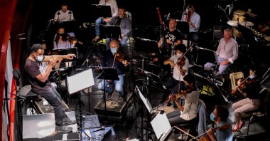 Canadian conductor Kwame Ryan leads a rehearsal of "The Time of Our Singing" opera at the Theatre Royal de la Monnaie in Brussels, Belgium, Sept. 3, 2021. (AFP Photo)