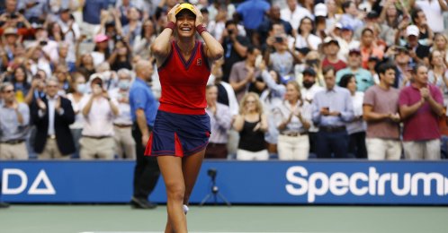 Britain's Emma Raducanu reacts after winning the U.S. Open women's singles final against Canada's Leylah Fernandez, New York, Sept. 12, 2021. (AA Photo)