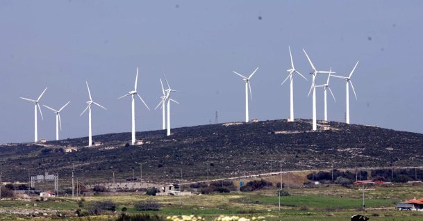 Wind turbines are seen in the Karaburun district of Turkey's Aegean province of Izmir, Feb. 13, 2019. (DHA Photo)