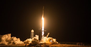 The SpaceX Falcon 9 rocket carrying the Inspiration4 crew launches from Pad 39A at NASA's Kennedy Space Center in Cape Canaveral, Florida Sept. 15, 2021. (AFP Photo)