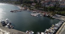 A view of a harbor on the coast of Marmara Sea, in Tekirdağ, northwestern Turkey, Sept. 10, 2021. (AA PHOTO)