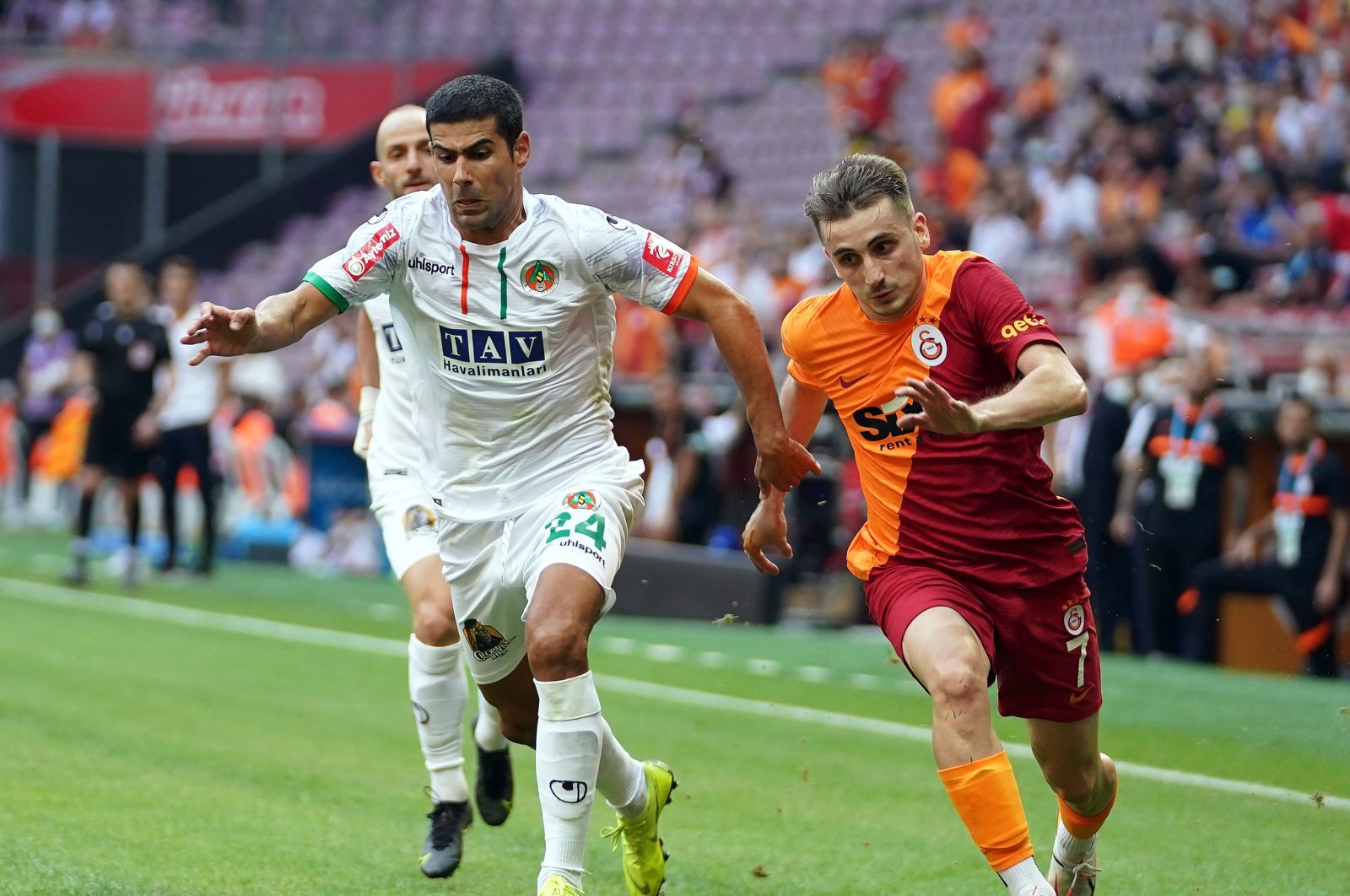 Aytemiz Alanyaspor and Galatasaray game at Türk Telekom Stadium in Istanbul, Turkey, Sunday, Sept. 19, 2021. (IHA Photo)