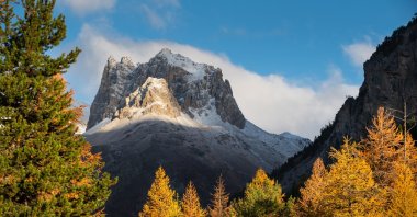 Mont Thabor peak in the Cerces Massif in Autumn marks the end of the Vallee Etroite valley, Hautes-Alpes, France. (Shutterstock Photo)