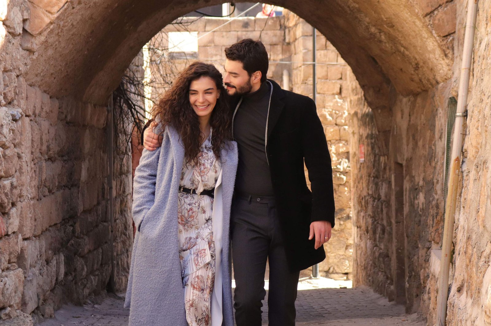 This still shot shows Ebru Şahin (L) and Akın Akınözü in "Hercai," originally aired by Turkish broadcaster atv and proved popular in South Asia with its scenes from southeastern Turkey's Mardin.
