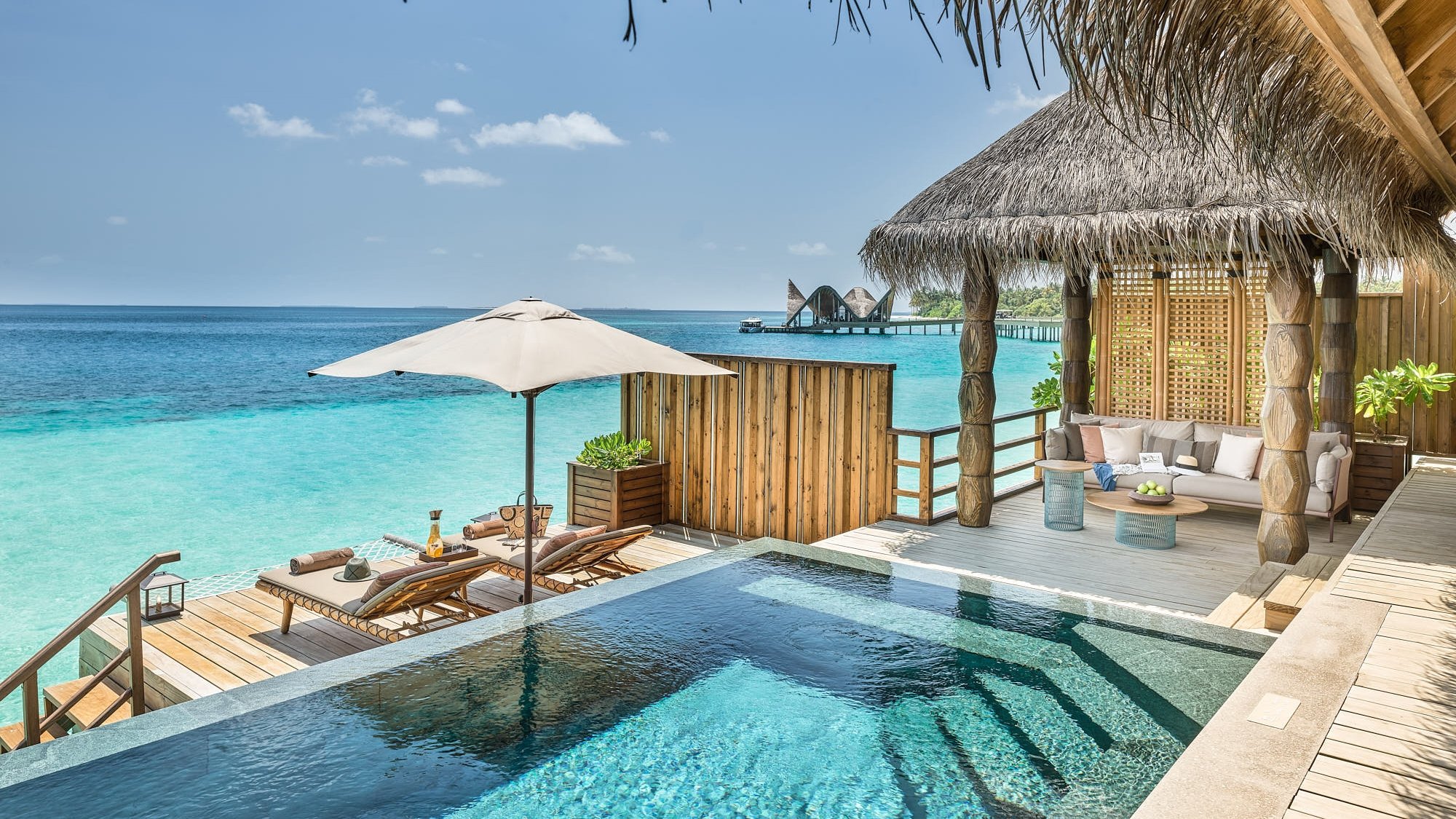 Take a dip in the pristine waters of the Indian Ocean or relax in your infinity pool at Joali