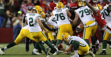 Mason Crosby (2) of the Green Bay Packers kicks the game-winning field goal against the San Francisco 49ers in the game at Levi's Stadium, Santa Clara, California, U.S., Sept. 26, 2021. (AFP Photo)