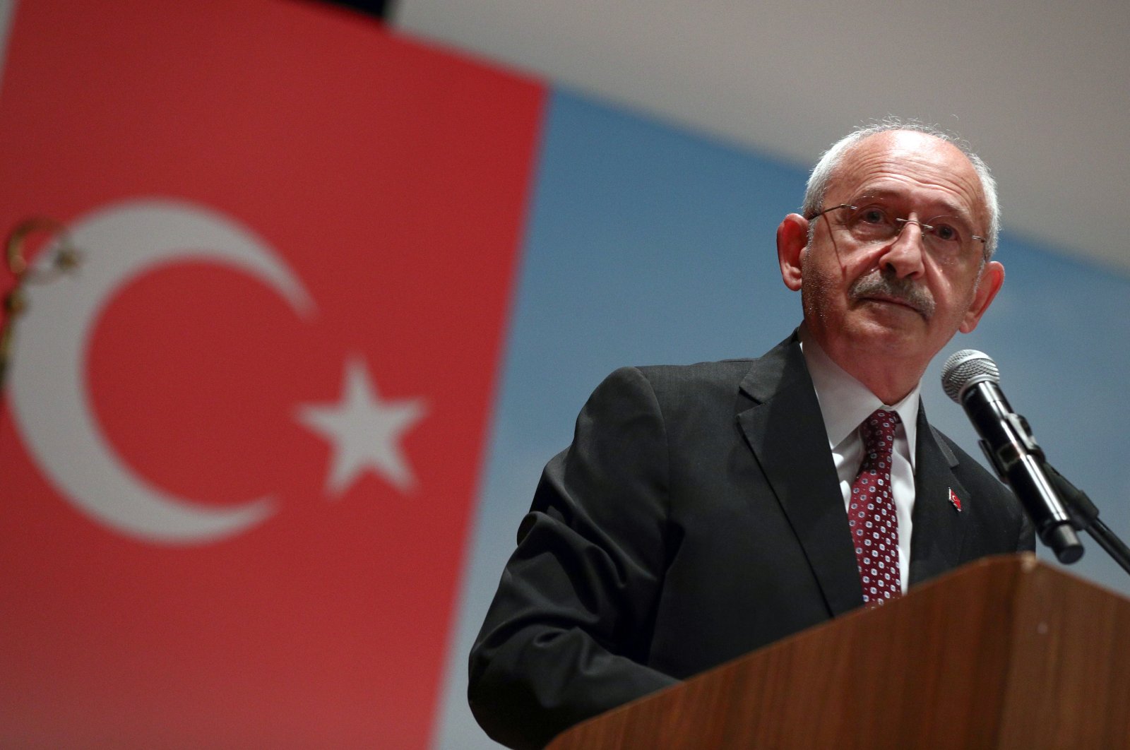 Main opposition Republican People's Party (CHP) Chairperson Kemal Kılıçdaroğlu speaks at a meeting in Rize, northeastern Turkey, Sept. 23, 2021. (AA Photo)