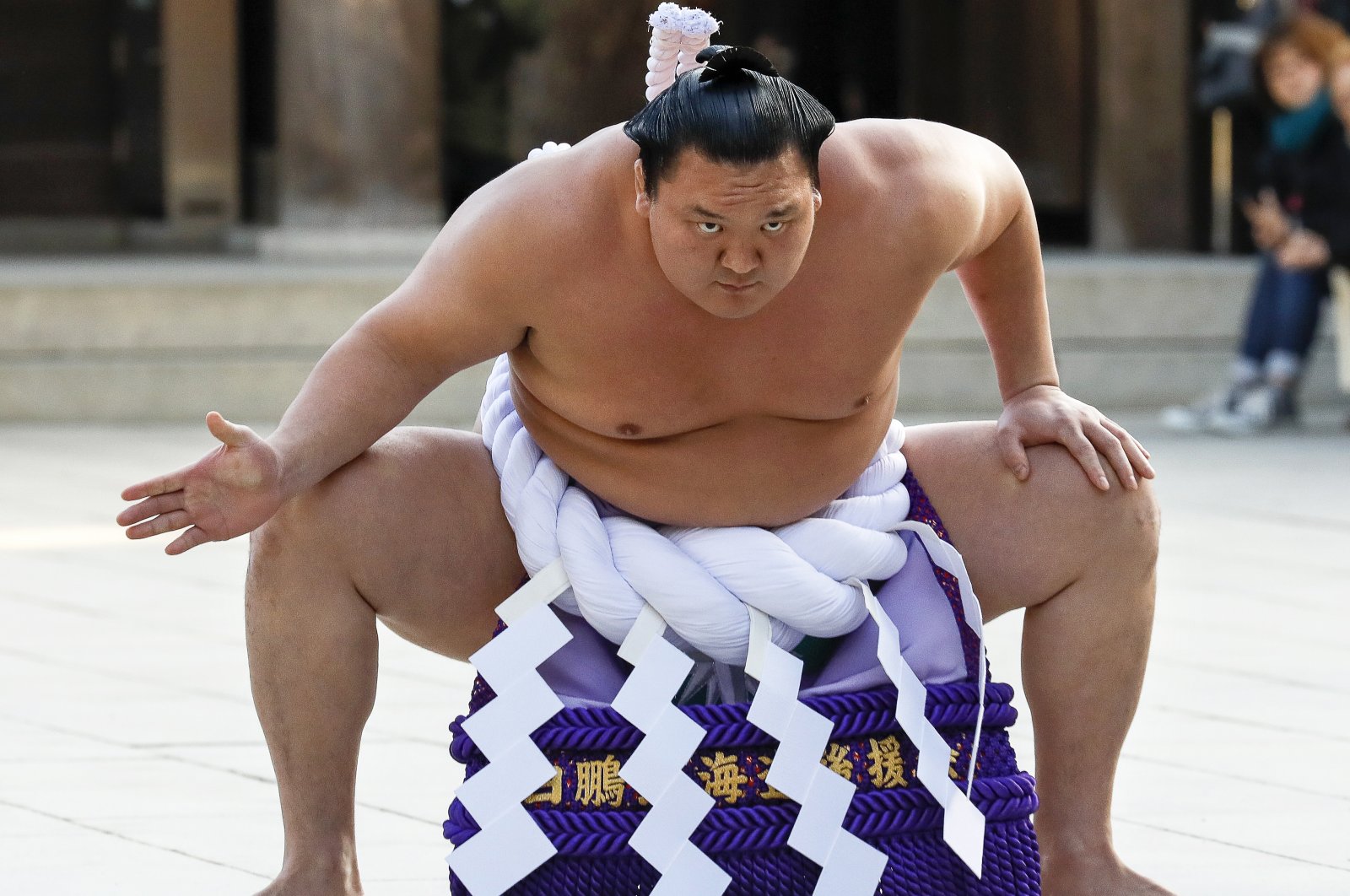 Mongolian-born grand sumo champion yokozuna Hakuho performs the New Year's ring-entering rite at the annual celebration for the New Year at Meiji Shrine in Tokyo, Japan, Jan. 9, 2018. (EPA Photo).