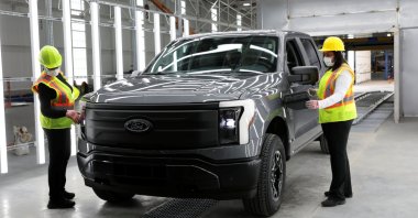 A Ford Motors pre-production all-electric F-150 Lightning truck prototype is seen at the Rouge Electric Vehicle Center in the Rouge Complex in Dearborn, Michigan, U.S., Sept. 16, 2021. (Reuters Photo)