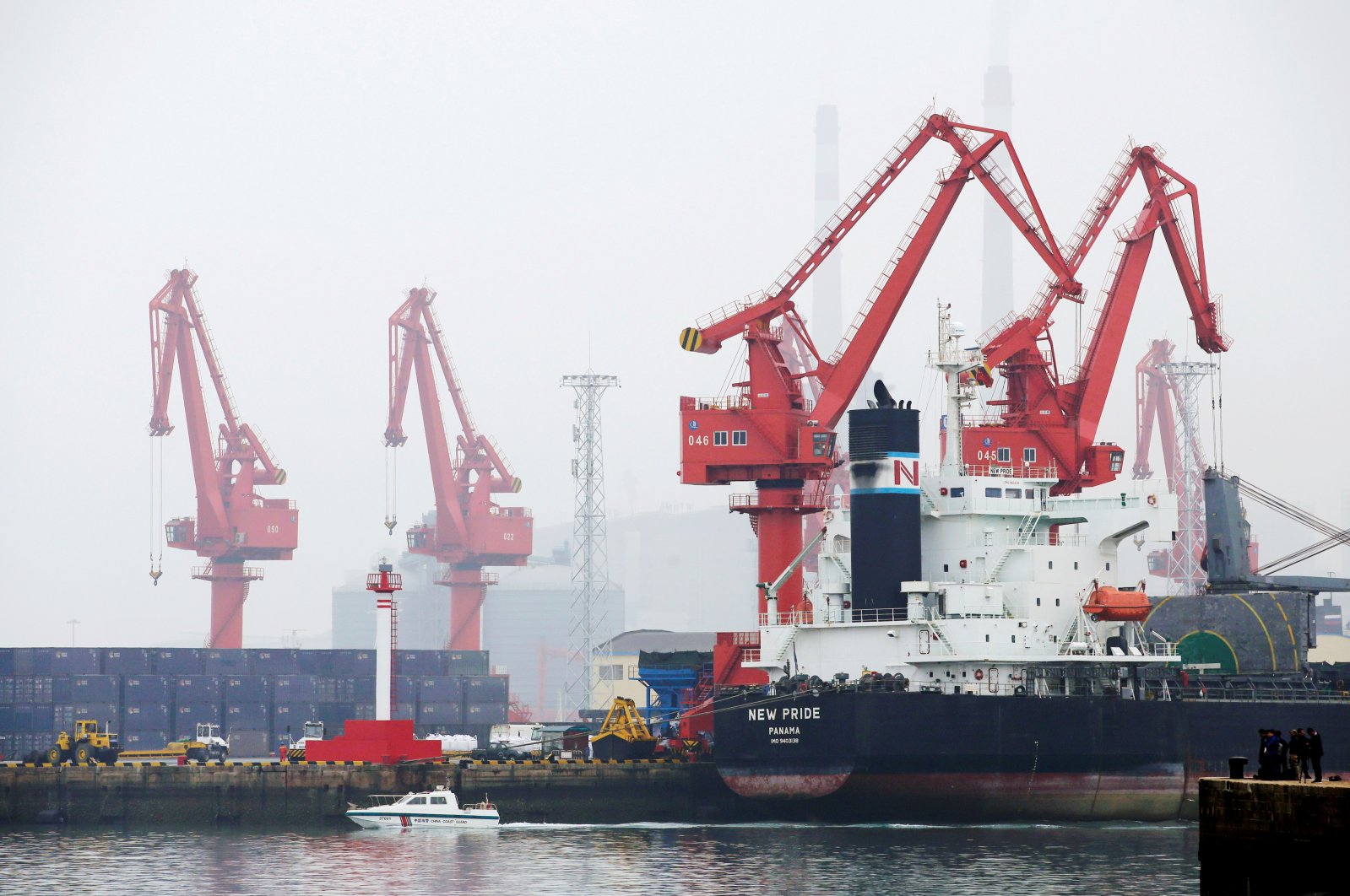 A crude oil tanker is seen at Qingdao Port, Shandong province, China, April 21, 2019. (Reuters Photo)