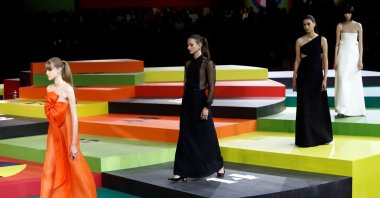 Models present creations by designer Maria Grazia Chiuri as part of fashion house Dior's show during Paris Fashion Week in Paris, France, Sept. 28, 2021. (Reuters Photo)