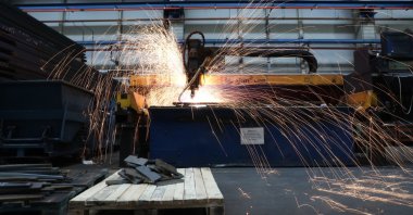 A machine is seen operating at a factory in the northwestern province of Tekirdağ, Turkey, Sept. 29, 2021. (AA Photo)