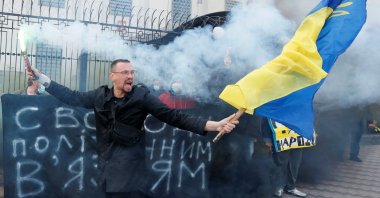 Human rights activists hold a rally in support of Ukrainian prisoners, whose arrests in Russia and Crimea were, according to the organizers, politically motivated, in front of the Russian Embassy in Kyiv, Ukraine, Sept. 29, 2021. (REUTERS Photo)