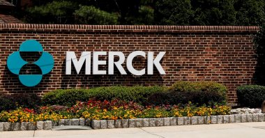 The Merck logo is seen at a gate to the Merck & Co campus in Rahway, New Jersey, U.S., July 12, 2018. (Reuters Photo)