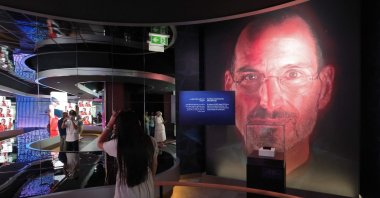 An image of Apple founder and late CEO Steve Jobs is displayed in the interior of the U.S. pavilion at the Dubai Expo 2020, United Arab Emirates, Oct. 1, 2021. (AFP Photo)